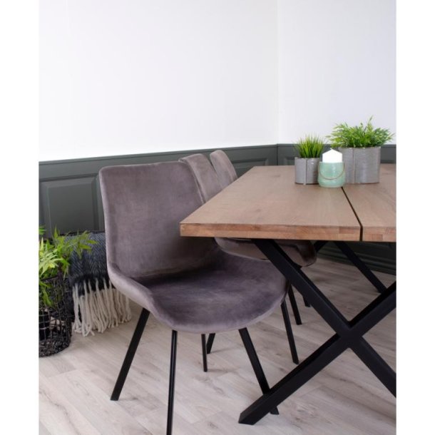 Klampenborg plankebord 200 x 95 cm bordplade af rgfarvet olieret eg.