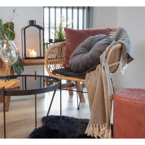 Toscana stol i naturlig PE rattan og med hynde i polyester. 