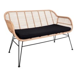 Toscana sofa i naturlig PE rattan og med hynde i polyester. 