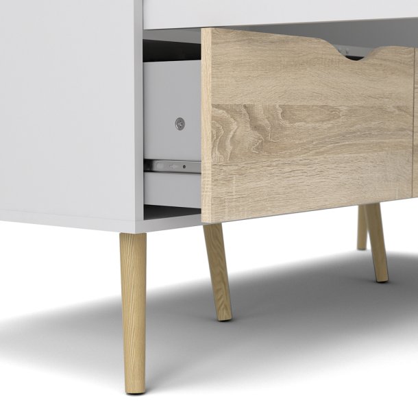 Odense 150 cm bredt hvidt garderobeskab med 3 lger og 3 ege look skuffer.