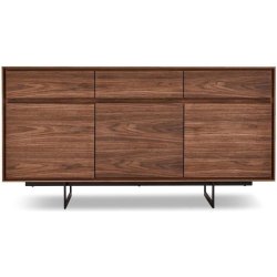 Rungsted 155 cm bred sknk i valnd med 3 skabe og 3 skuffer.