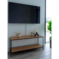 Valencia TV bord 100 x 36 cm i sort metalstel og med hylder i egelook. 