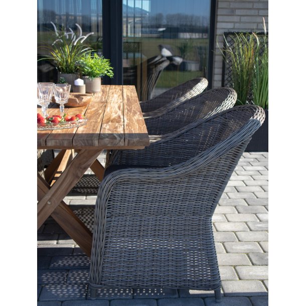 Star spisebord 200 x 90 cm i genbrugsteaktr