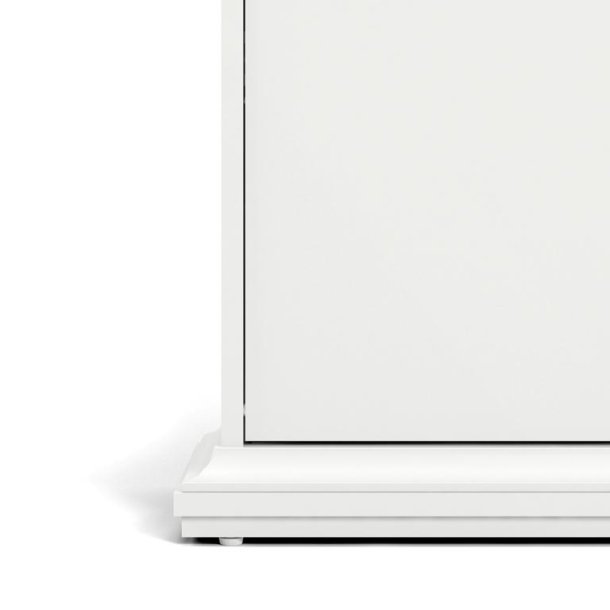 Frisenborg hvidt skoskab 75 cm bredt og med 3 vippel�ger og plads til ca. 18 par sko