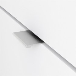 Askepot hvidt skoskab med 4 vippel�ger og plads til 12 par sko.