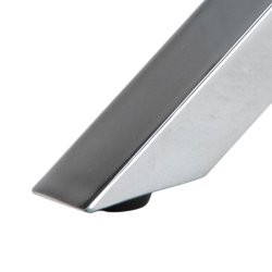 Sorgenfri rundt sofabord 82 cm glasplade og forkromet metalstel.