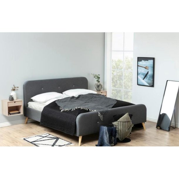 Liseleje 35 cm vgthngt natbord ege finer med 1 skuffe og rum.