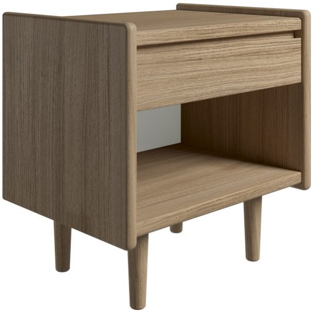 Krone sengebord 50 cm bred i olieret egefiner med 1 skuffe og 1 rum  - Dansk produceret.