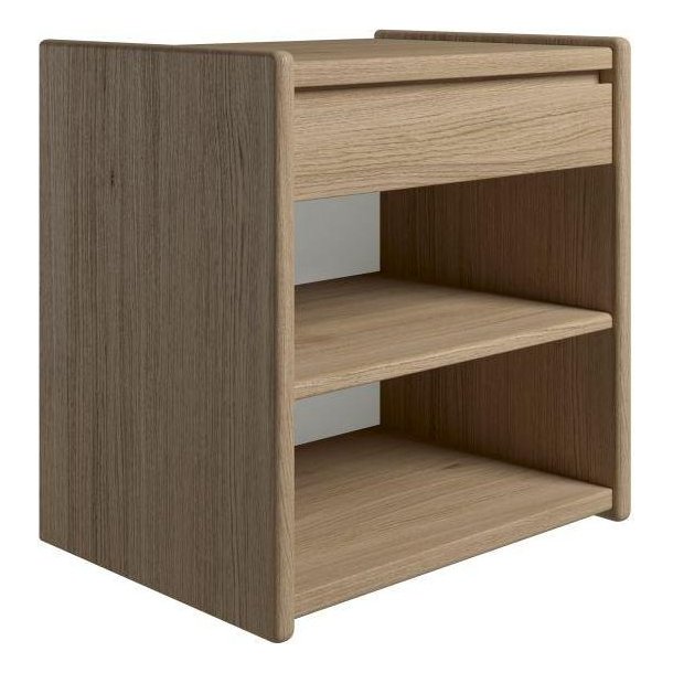 Krone sengebord 50 cm bred i olieret egefiner med 1 skuffe og 1 hylde  - Dansk produceret.