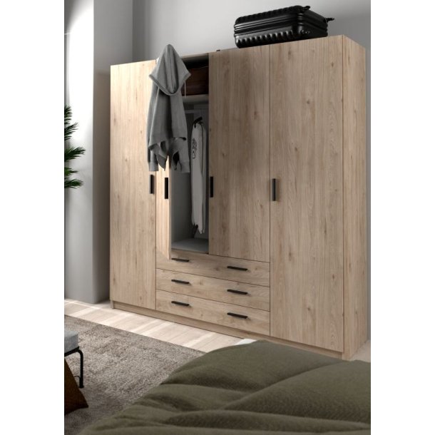 Dana garderobeskab ege look 195,5 cm bredt med 4 dre, 3 store skuffer og hele 9 hylder.