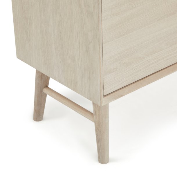 Egeskov sknk i hvidolieret ege finr 130 x 100 cm med soft close lger og skuffer