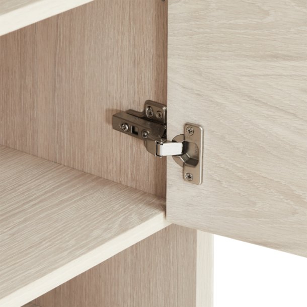 Egeskov sknk i hvidolieret ege finr 130 x 100 cm med soft close lger og skuffer