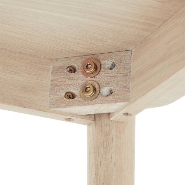 Tsinge sofabord i hvidolieret ege finr 125 x 70 cm 