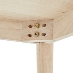 Tsinge sofabord i hvidolieret ege finr 90 x 90 cm 