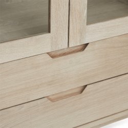 Tsinge vitrineskab i hvidolieret ege finr 190 x 100 cm med soft close og indbygget LED lys