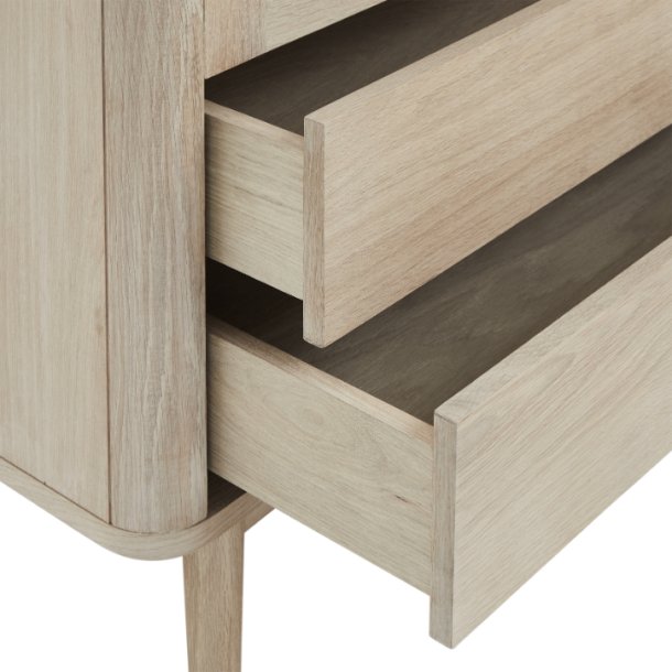 Tsinge vitrineskab i hvidolieret ege finr 190 x 100 cm med soft close og indbygget LED lys