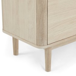 Tsinge sknk i hvidolieret ege finr 146 x 124 cm med soft close og indbygget LED lys