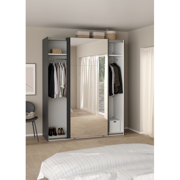 Smart 220  garderobeskab 178,5cm bredt , med spejl og gr skydedre, samles stende