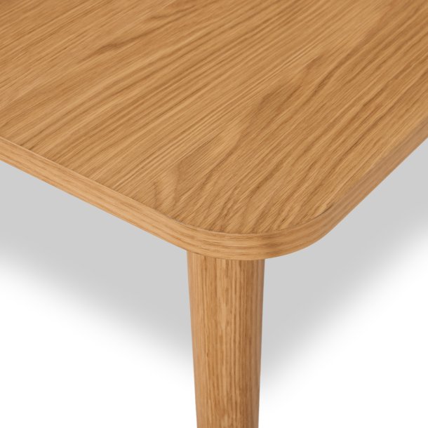 Tsinge sofabord i naturolieret ege finr 70 x 70 cm 