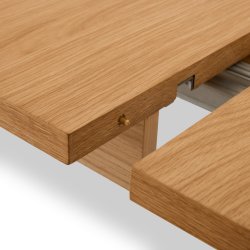 Tsinge spisebord i naturolieret ege finr 200(300) x 100 cm med tillgsplader