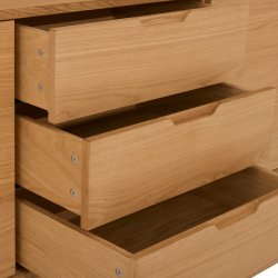 Tsinge sknk i naturolieret ege finr 180 x 45 cm, 3 sektioner med soft close