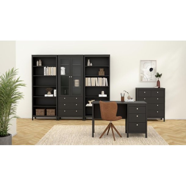  Lund vitrineskab med 2 glaslger og 3 skuffer fs i flere farver