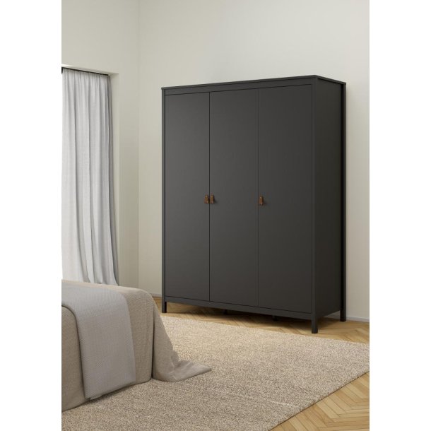 Lund garderobeskab 150 cm bred fs i flere farver