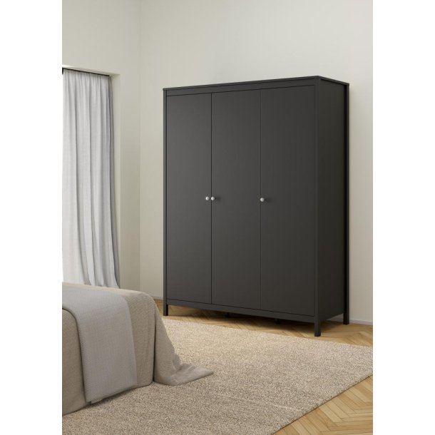 Lund garderobeskab 150 cm bred fs i flere farver