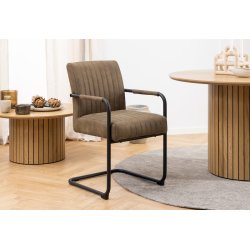 Sille spisebordsstol med armln og lysberunt mbelstof