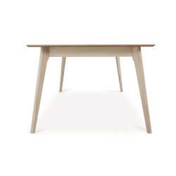 Egeskov spisebord i hvidolieret ege finr 220(320) x 105 cm med tillgsplader