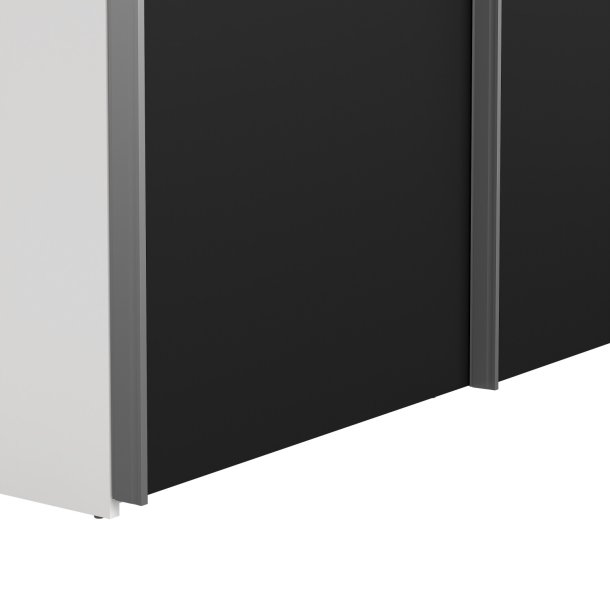 Trend 200 cm hjt, mat sort 150 cm bredt med 2 skydedre 