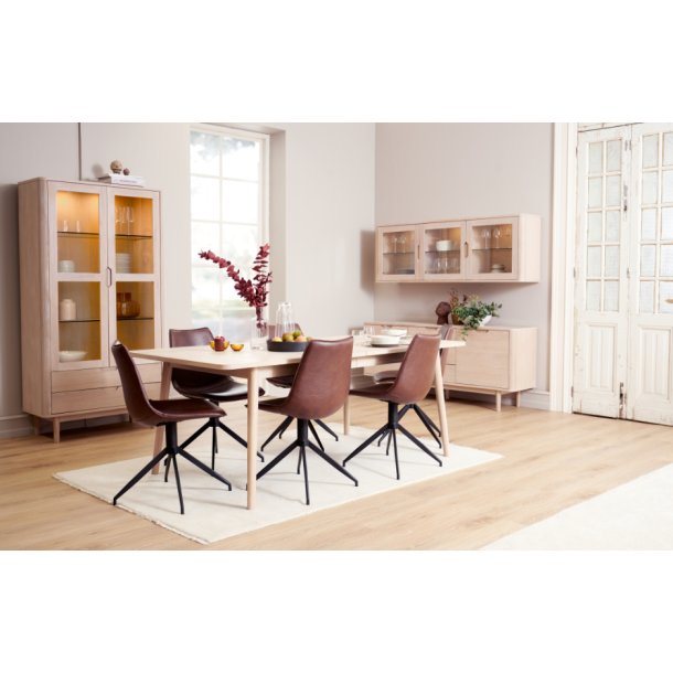 Tsinge sknk i hvidolieret ege finr 180 x 45 cm, 3 sektioner med soft close