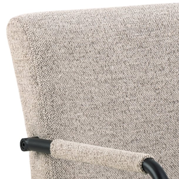 Sille spisebordsstol med armln og beige mbelstof