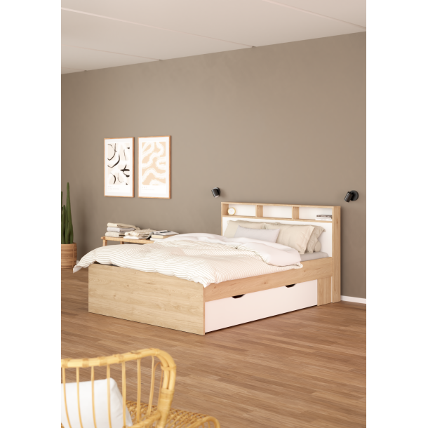 Estate dobbeltseng 140 x 200 cm i hvid egelook m hovedg�rde og opbevaring 