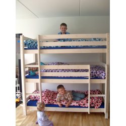 3 etage, kjeseng hvidpigmenteret, 90 cm bred inkl. lamelbunde